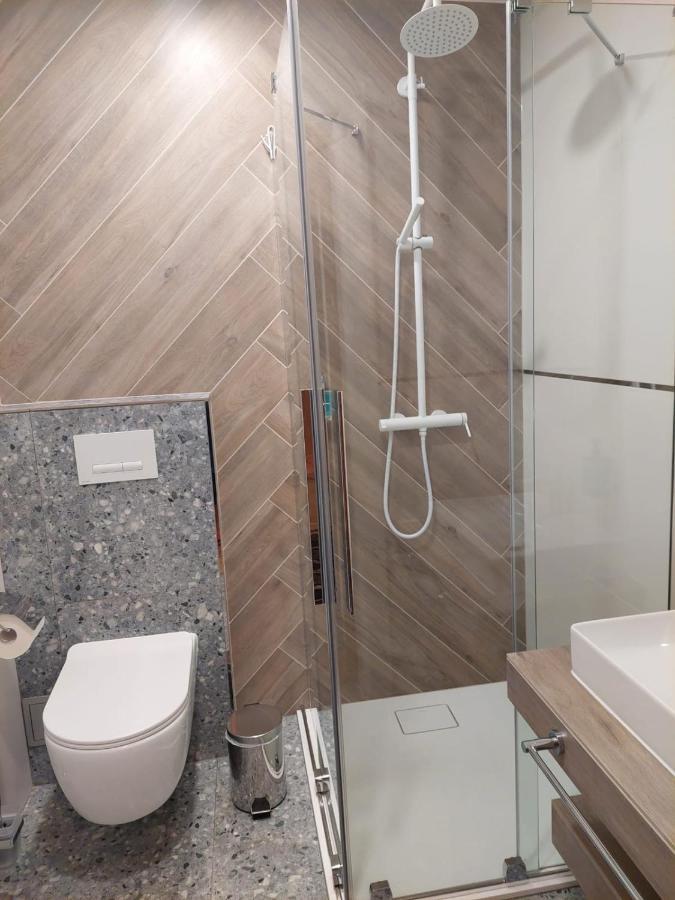 Szwajcarka Willa Z Sauna I Jacuzzi Kudowa-Zdrój Exterior foto